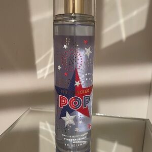 Bath & Body Works Firecracker Pop Mist with Red and Blue Design